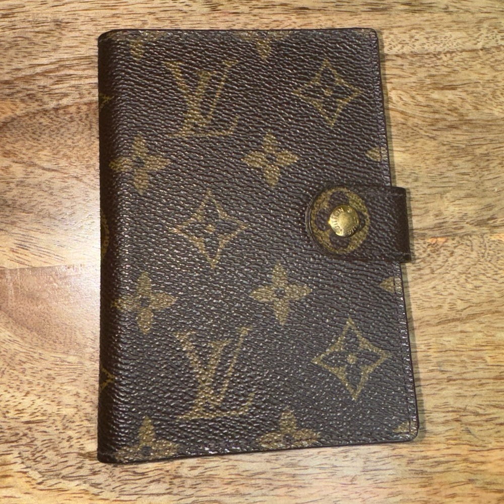 Louis Vuitton card holder